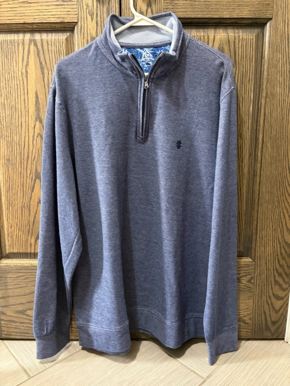Izod Men's Heather Navy Quarter Zip Pullover